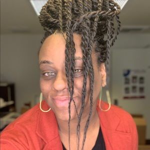 Meet your Posher, Amiya